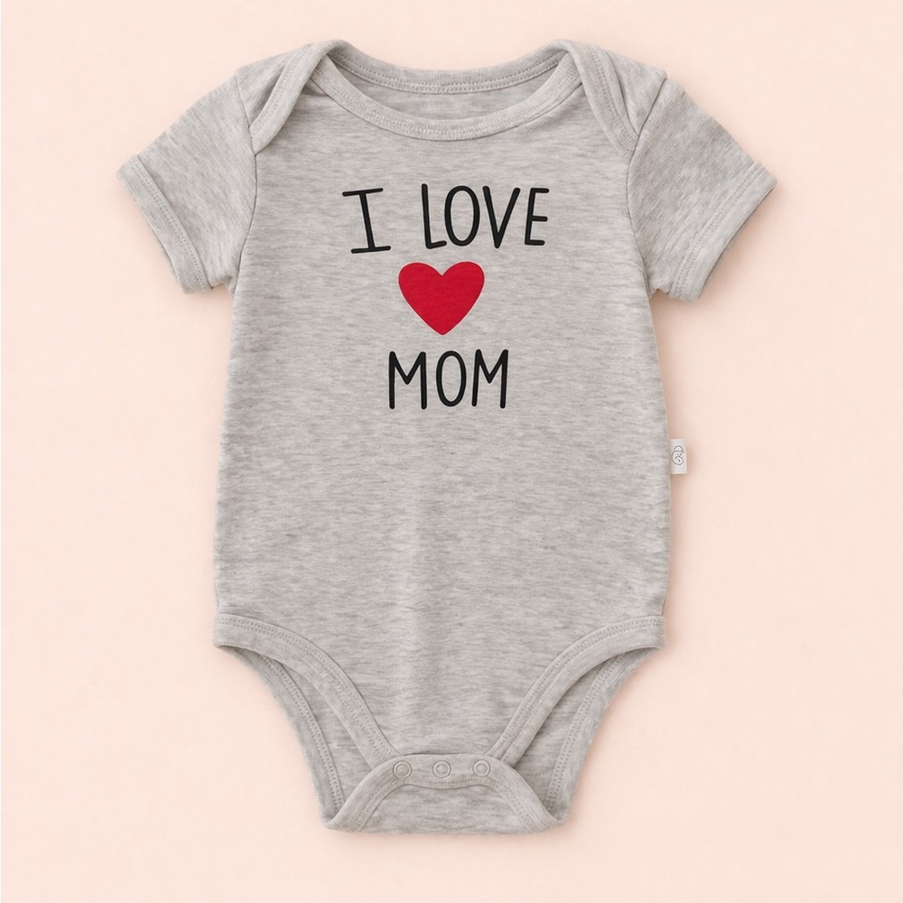 🐻 I LOVE MOM BODYSUIT